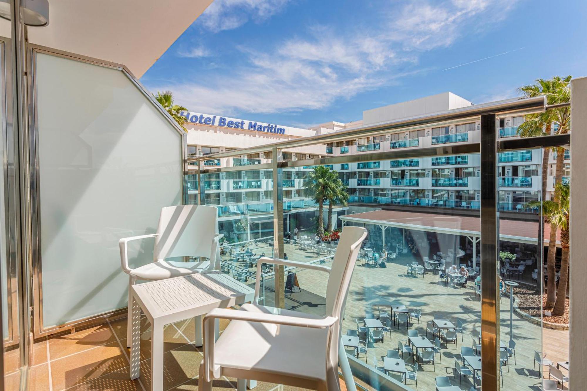 Hotel Best Maritim Кембрилс Екстериор снимка