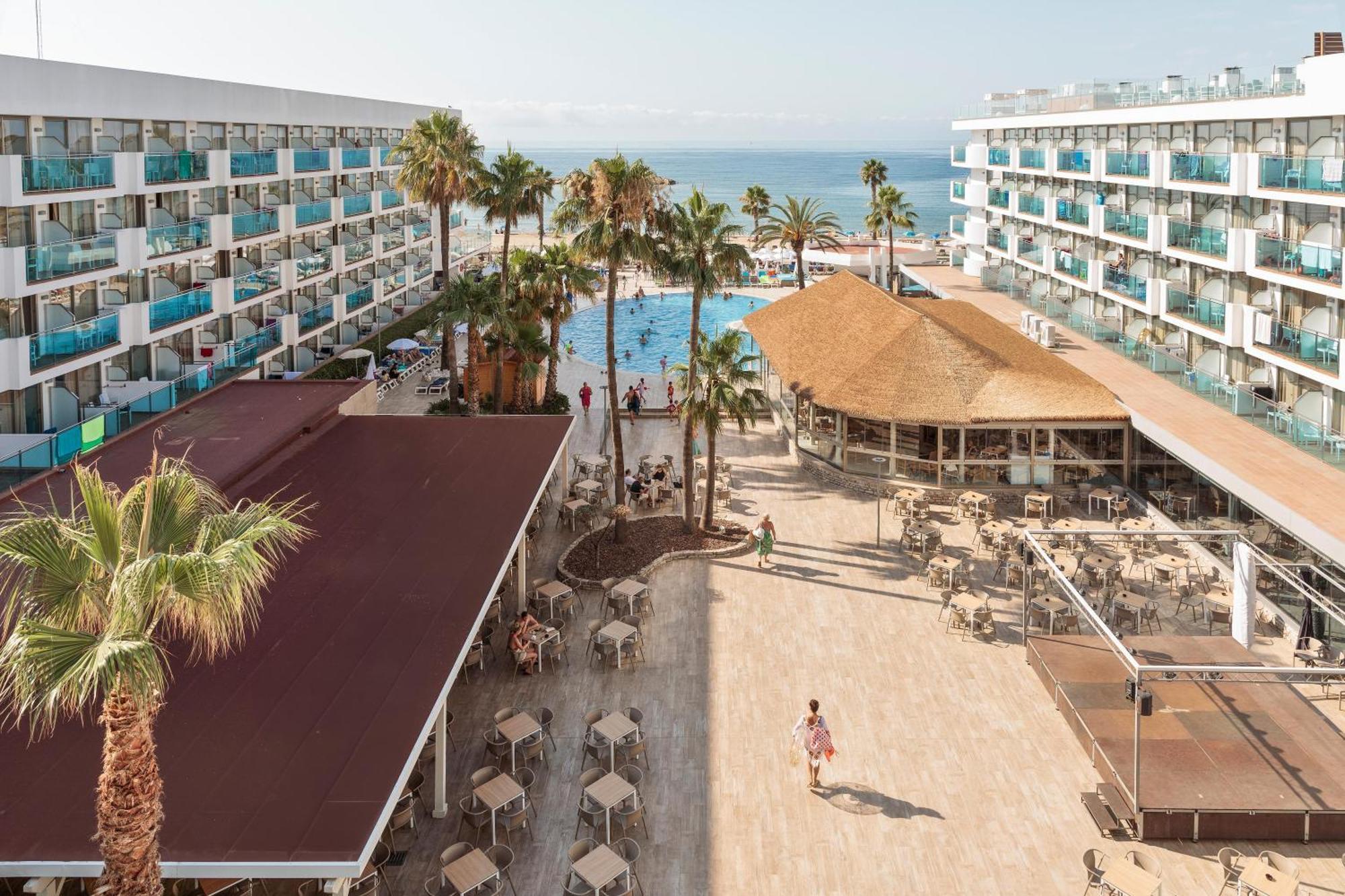 Hotel Best Maritim Кембрилс Екстериор снимка
